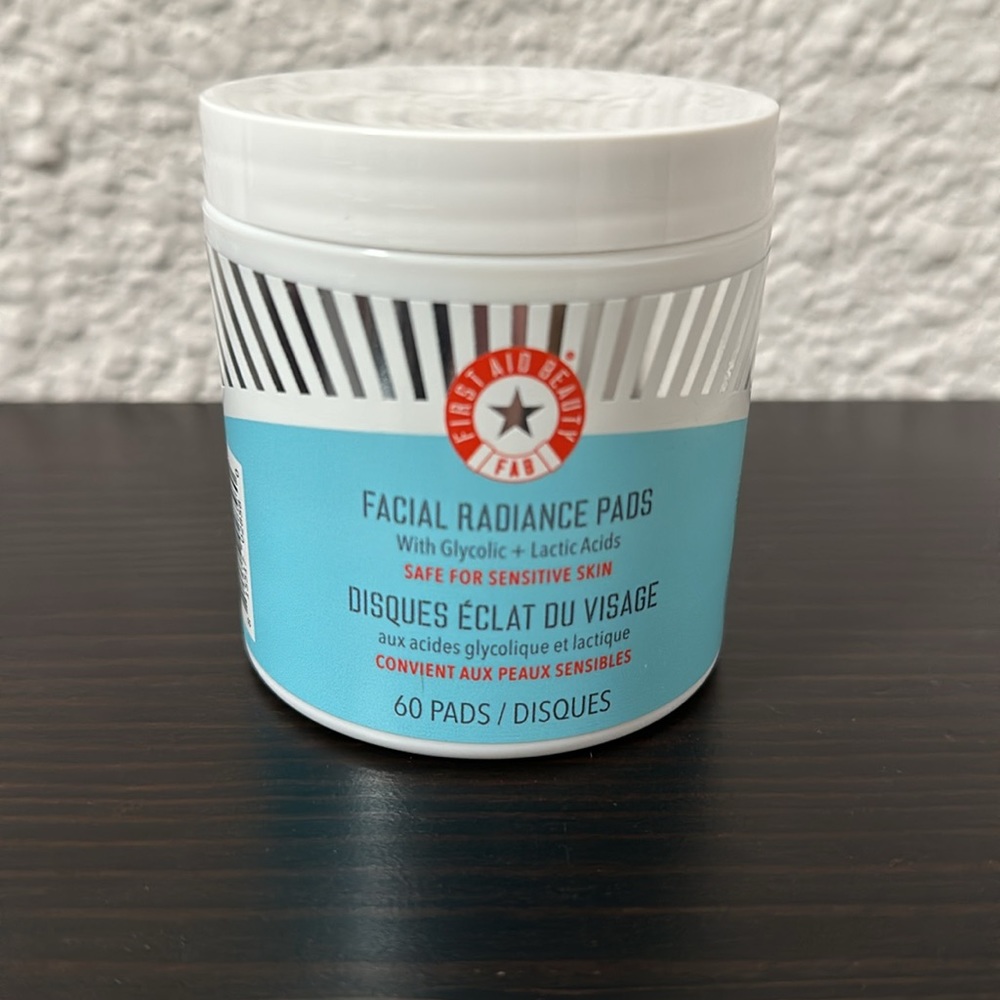 Facial Radiance Pads